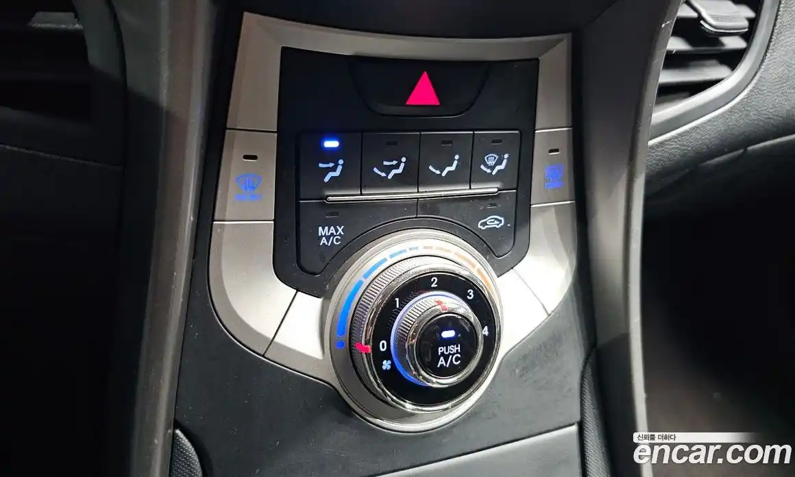 Hyundai Avante 2011 1.6 гидро в Москве, фото 21