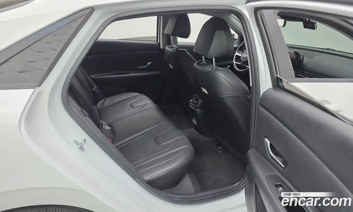 Hyundai Avante 2024 1.6 гидро в Москве, фото 11