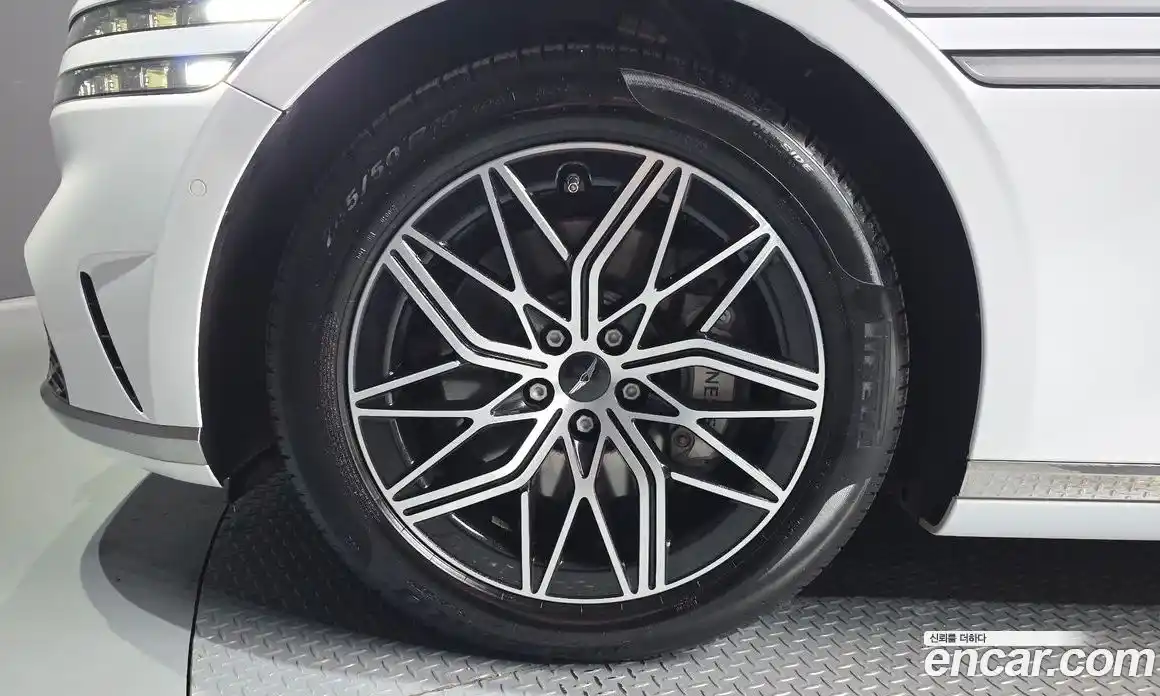 Genesis G90 2022 3.5 гидро в Москве, фото 5