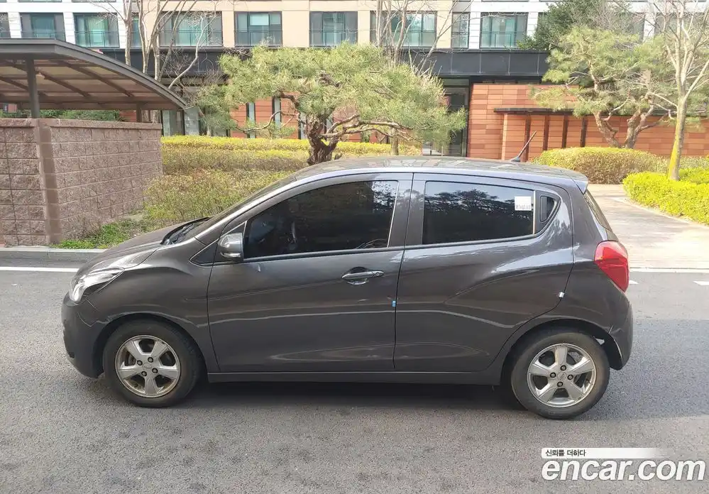Chevrolet Spark 2015 1.0 механика в Москве № 1979519, фото 5