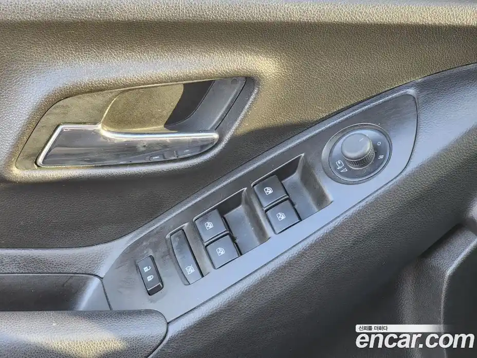 Chevrolet Trax 2017 1.6 гидро в Москве, фото 14