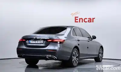 Mercedes-Benz E-Class 2021 2.0 гидро в Москве № 1981077, миниатюра 2