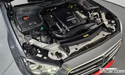 Mercedes-Benz E-Class 2021 2.0 гидро в Москве № 1981077, миниатюра 6