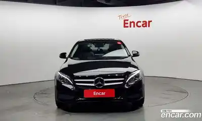 Mercedes-Benz C-Class 2018 2.0 гидро в Москве, миниатюра 3