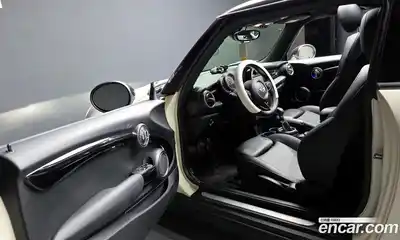 Mini Cooper 2014 1.5 гидро в Москве № 198468, миниатюра 10