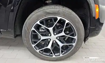 Jeep Cherokee 2023 2.0 гидро в Москве № 199453, миниатюра 5