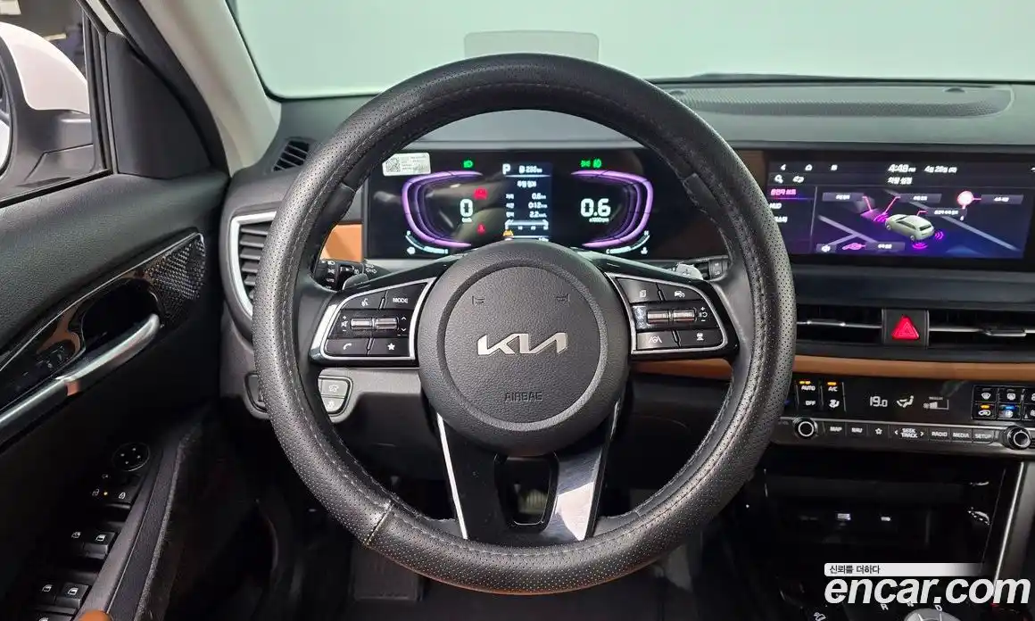 Kia Seltos 2022 2.0 гидро в Москве, фото 13