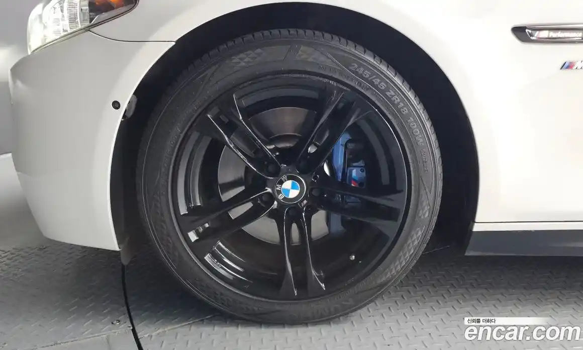 BMW 5-Series 2014 3.0 гидро в Москве, фото 5