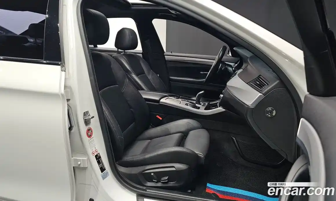 BMW 5-Series 2014 3.0 гидро в Москве, фото 10