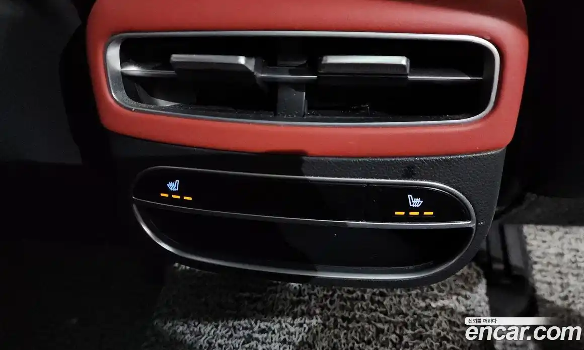 Genesis GV70 2021 2.5 гидро в Москве № 207462, фото 18