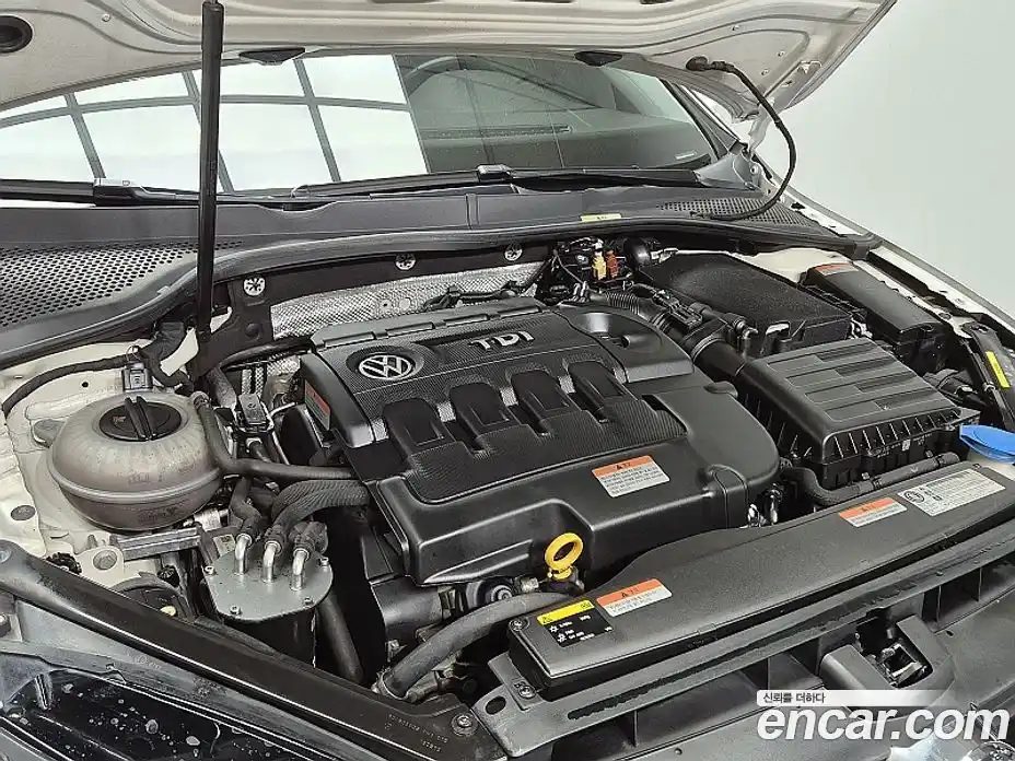 Volkswagen Golf 2015 1.6 гидро в Москве, фото 20