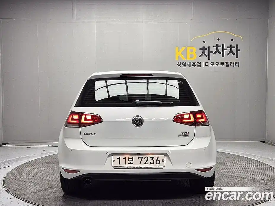 Volkswagen Golf 2015 1.6 гидро в Москве, фото 4