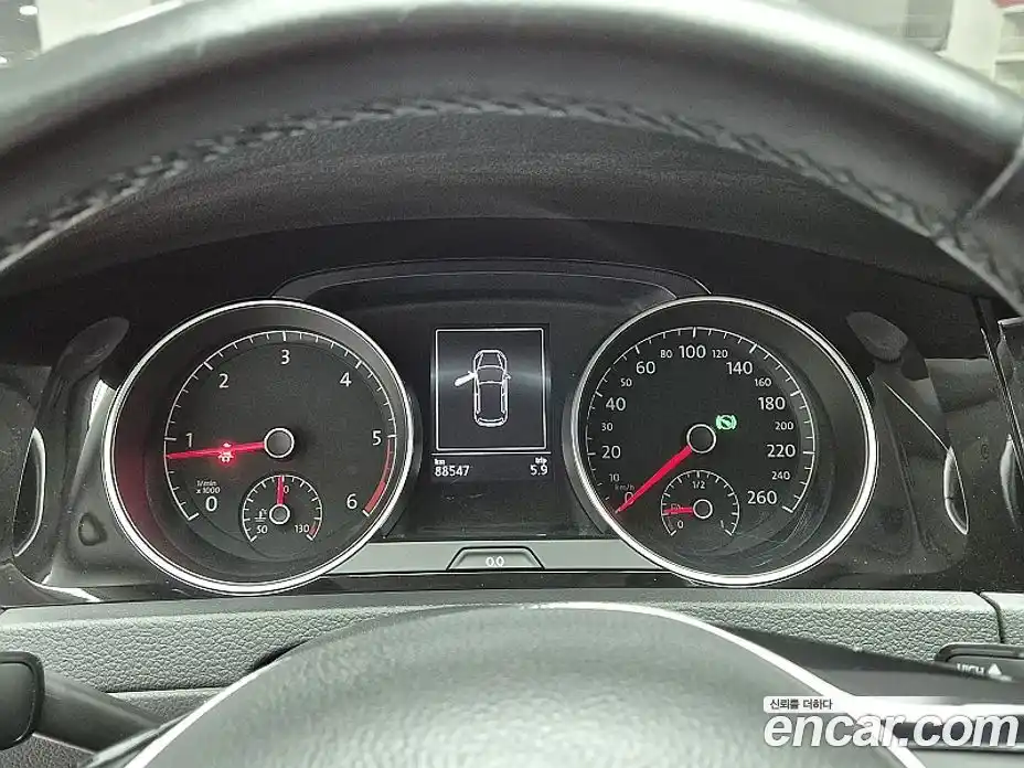 Volkswagen Golf 2015 1.6 гидро в Москве, фото 7