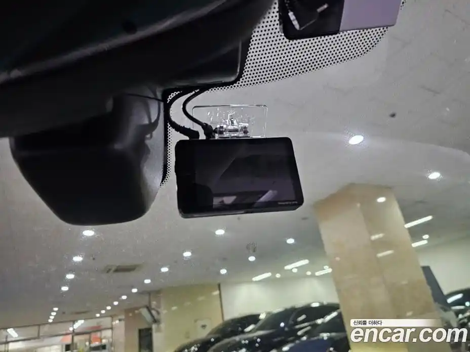 Land Rover Discovery 2017 3.0 гидро в Москве № 213821, фото 18
