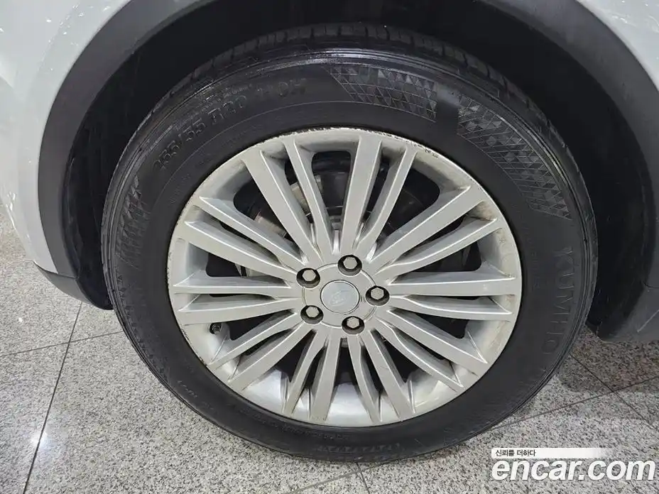 Land Rover Discovery 2017 3.0 гидро в Москве № 213821, фото 20