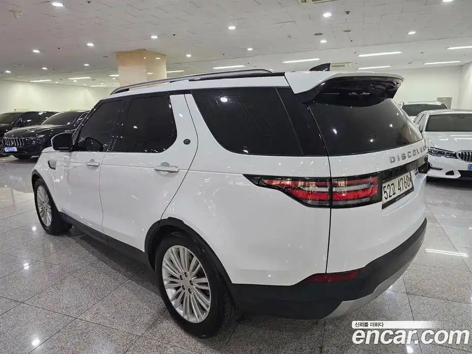 Land Rover Discovery 2017 3.0 гидро в Москве № 213821, фото 3