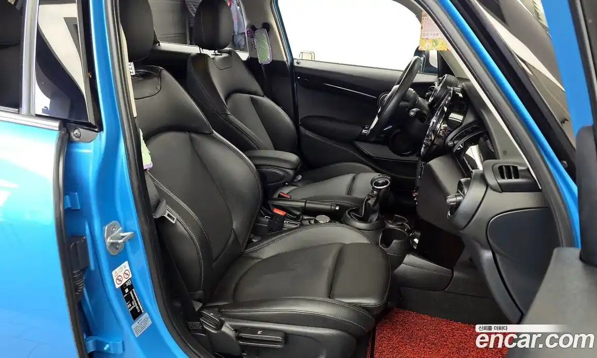 Mini Cooper 2019 1.5 гидро в Москве № 214368, фото 11