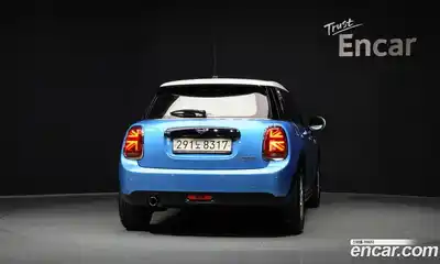 Mini Cooper 2019 1.5 гидро в Москве № 214368, миниатюра 4