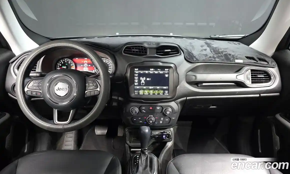 Jeep Renegade 2020 2.4 гидро в Москве № 215431, фото 7