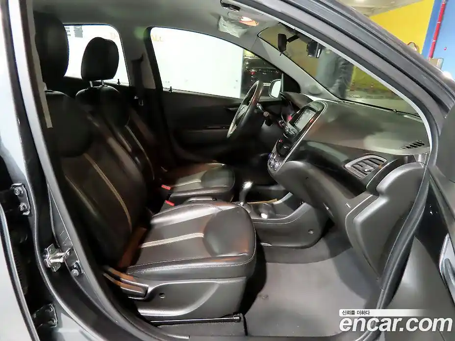 Chevrolet Spark 2020 1.0 гидро в Москве, фото 11