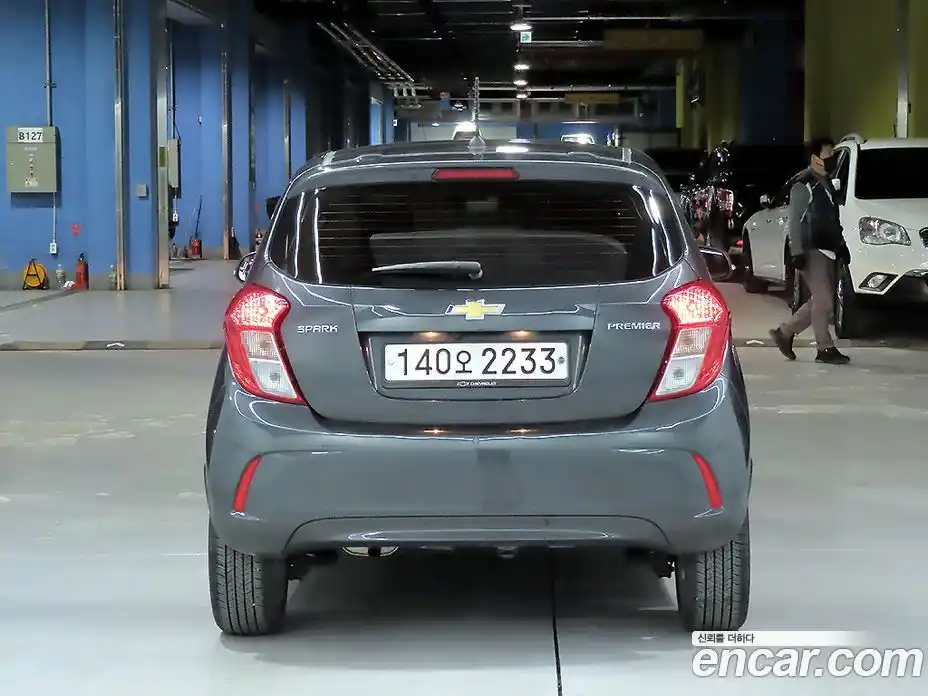 Chevrolet Spark 2020 1.0 гидро в Москве, фото 4