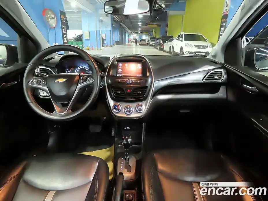 Chevrolet Spark 2020 1.0 гидро в Москве, фото 7