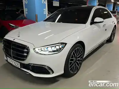 Mercedes-Benz S-Class 2024 3.0 гидро в Москве № 2199379, миниатюра 3