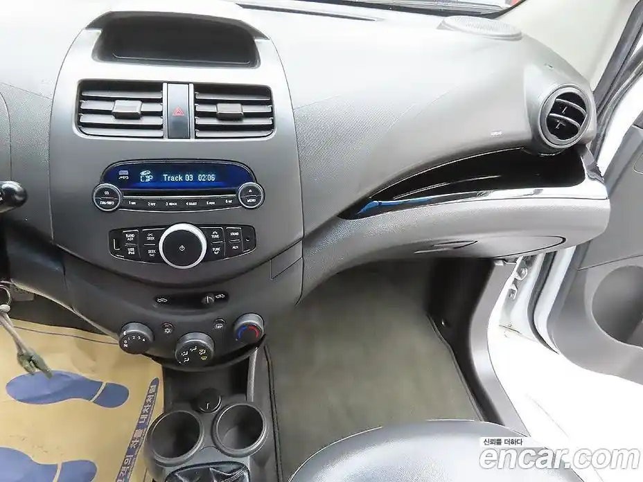Chevrolet Spark 2012 1.0 механика в Москве № 2200479, фото 14