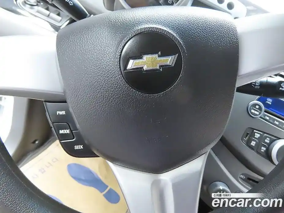 Chevrolet Spark 2012 1.0 механика в Москве № 2200479, фото 17