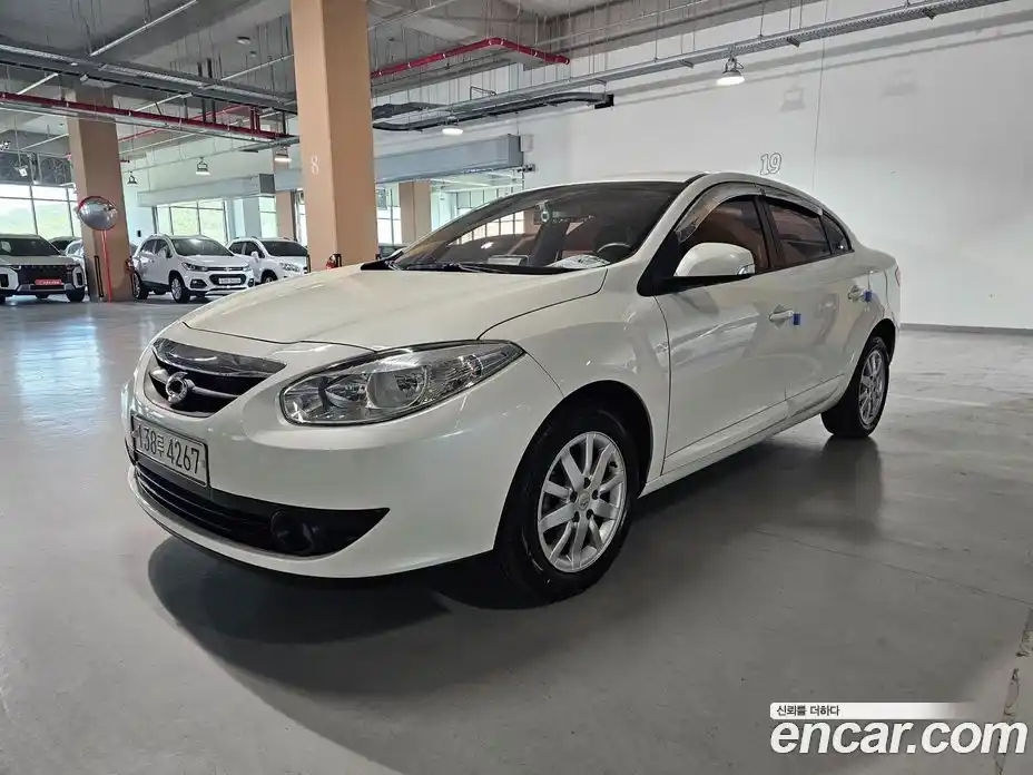 Renault SM3 2010 1.6 гидро в Москве № 2200702, фото 11