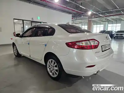 Renault SM3 2010 1.6 гидро в Москве № 2200702, миниатюра 2