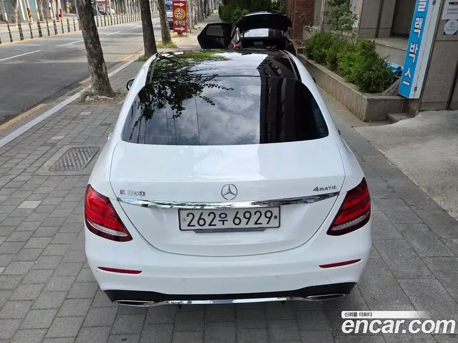 Mercedes-Benz E-Class 2019 2.0 гидро в Москве № 2201160, фото 3