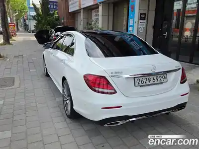 Mercedes-Benz E-Class 2019 2.0 гидро в Москве № 2201160, миниатюра 4