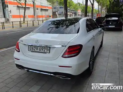 Mercedes-Benz E-Class 2019 2.0 гидро в Москве № 2201160, миниатюра 5