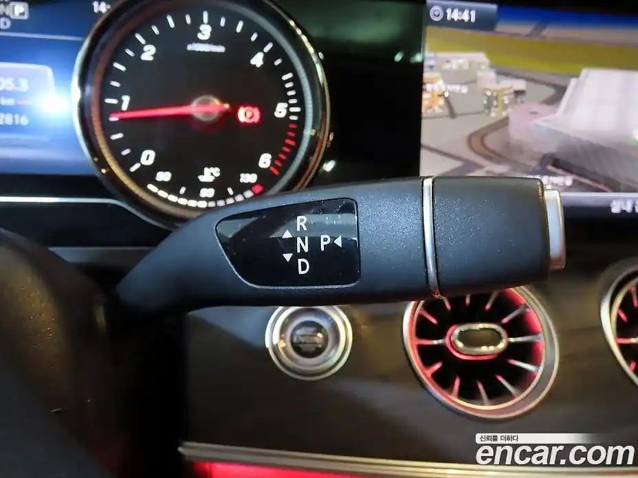 Mercedes-Benz E-Class 2019 1.9 гидро в Москве № 2201544, фото 11