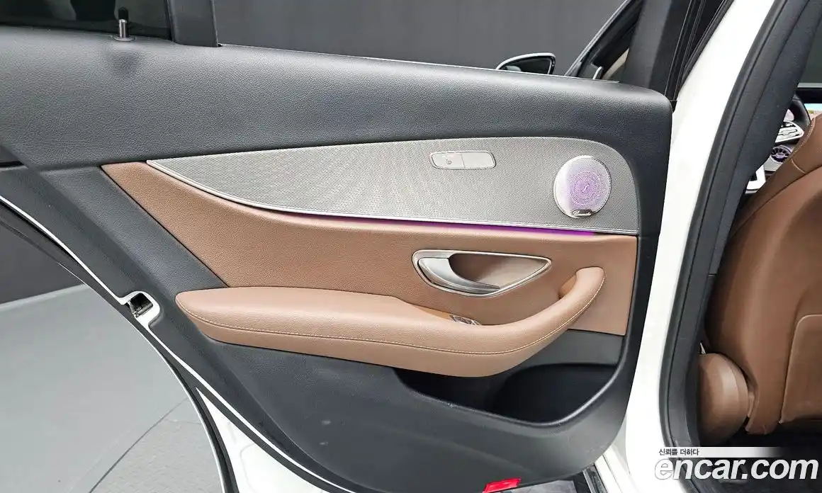 Mercedes-Benz E-Class 2019 2.0 гидро в Москве № 2201711, фото 15