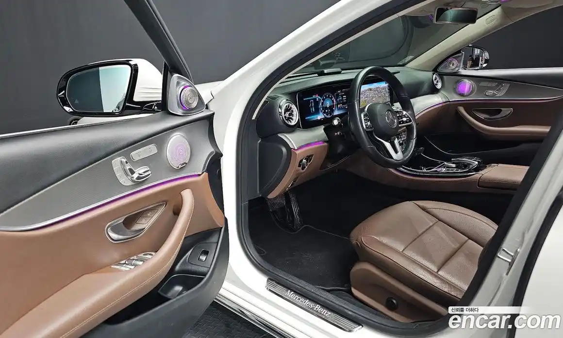 Mercedes-Benz E-Class 2019 2.0 гидро в Москве № 2201711, фото 17