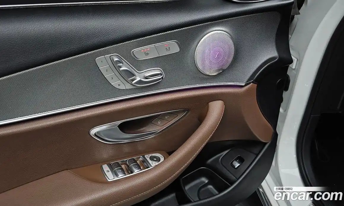 Mercedes-Benz E-Class 2019 2.0 гидро в Москве № 2201711, фото 23