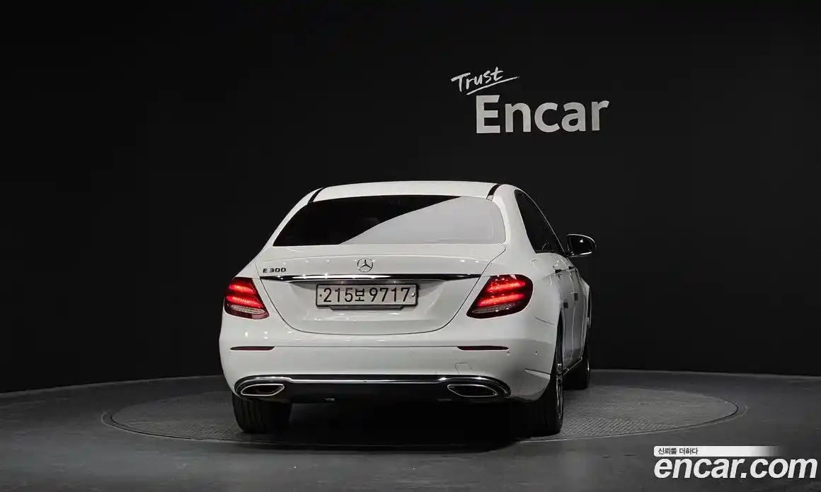 Mercedes-Benz E-Class 2019 2.0 гидро в Москве № 2201711, фото 4