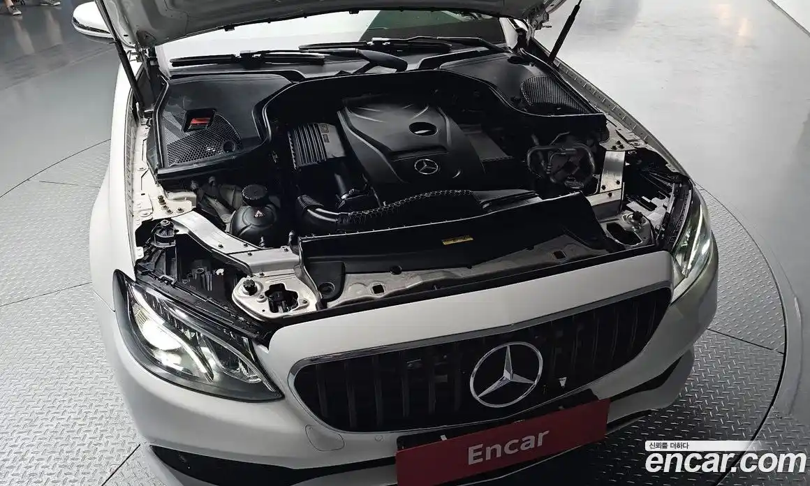 Mercedes-Benz E-Class 2019 2.0 гидро в Москве № 2201711, фото 6
