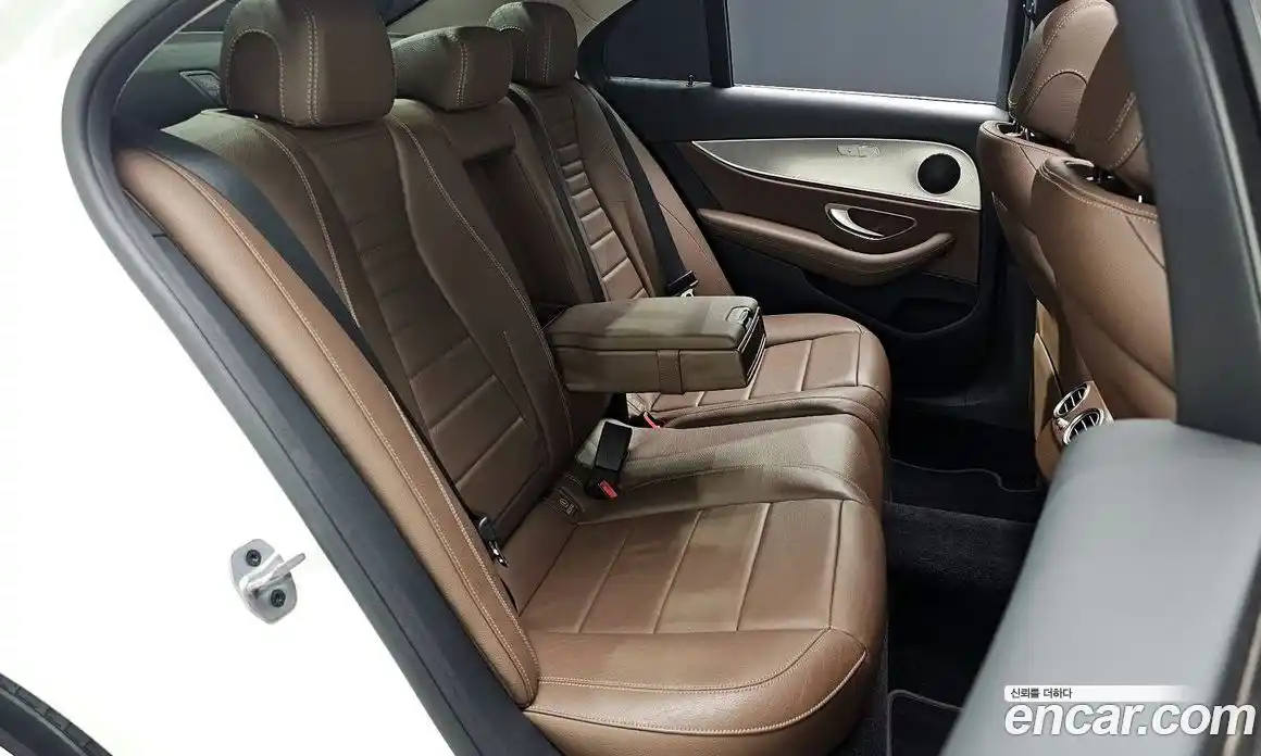 Mercedes-Benz E-Class 2019 2.0 гидро в Москве № 2201721, фото 17