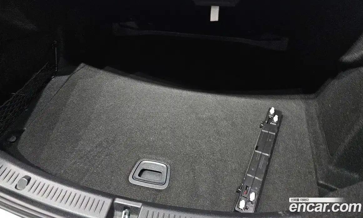 Mercedes-Benz E-Class 2019 2.0 гидро в Москве № 2201721, фото 27