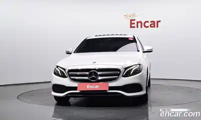 Mercedes-Benz E-Class 2019 2.0 гидро в Москве № 2201721, миниатюра 3