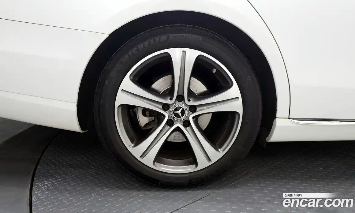 Mercedes-Benz E-Class 2019 2.0 гидро в Москве № 2201721, фото 5