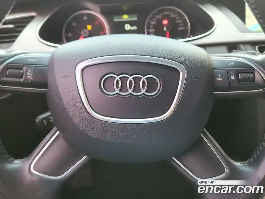 Audi A4 2013 2.0 гидро в Москве № 2202531, фото 17