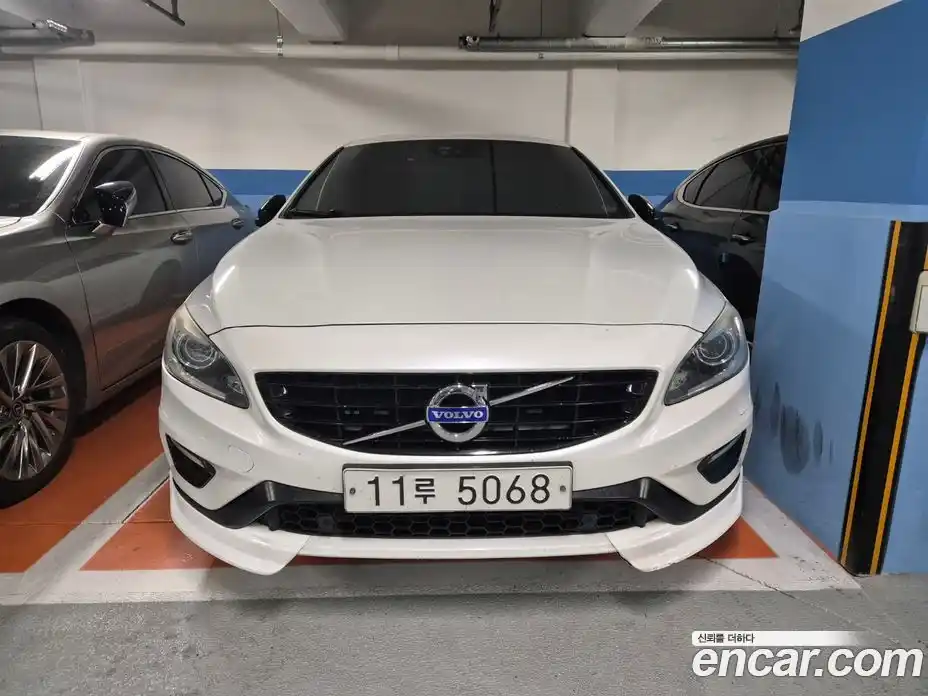 Volvo S60 2015 2.0 гидро в Москве, фото 11