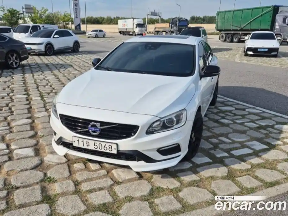 Volvo S60 2015 2.0 гидро в Москве, фото 17
