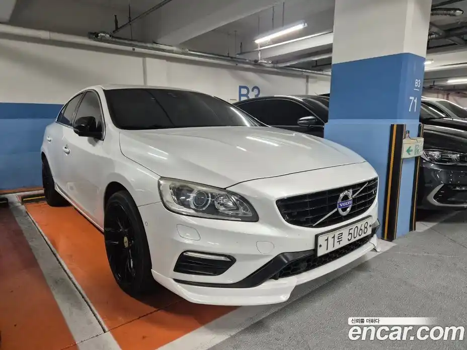 Volvo S60 2015 2.0 гидро в Москве, фото 20