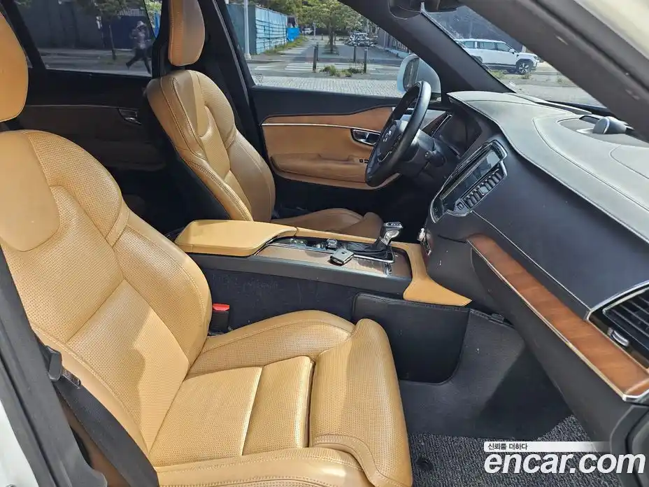 Volvo XC90 2018 2.0 гидро в Москве № 2202968, фото 13