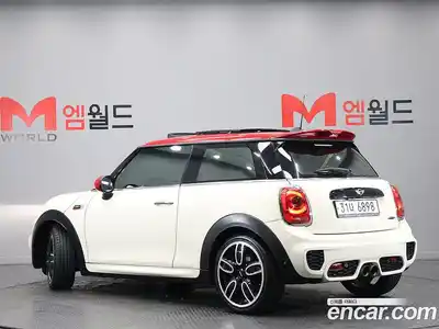 Mini Cooper 2017 2.0 гидро в Москве № 2203736, миниатюра 4